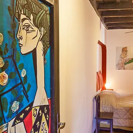 Charming Roman Holidays In Trastevere Apartment