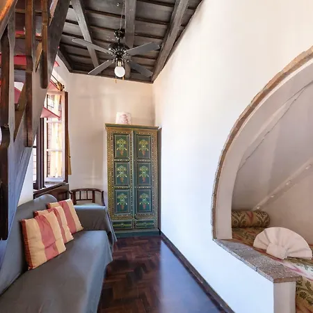 Apartment Charming Roman Holidays In Trastevere Rome